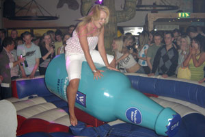 Rodeo bottle ride hire