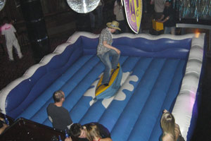 Rodeo Surfing inflatable